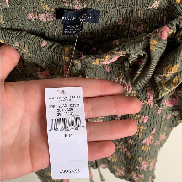 Floral Cropped Tank Top - Picture 3 of 5